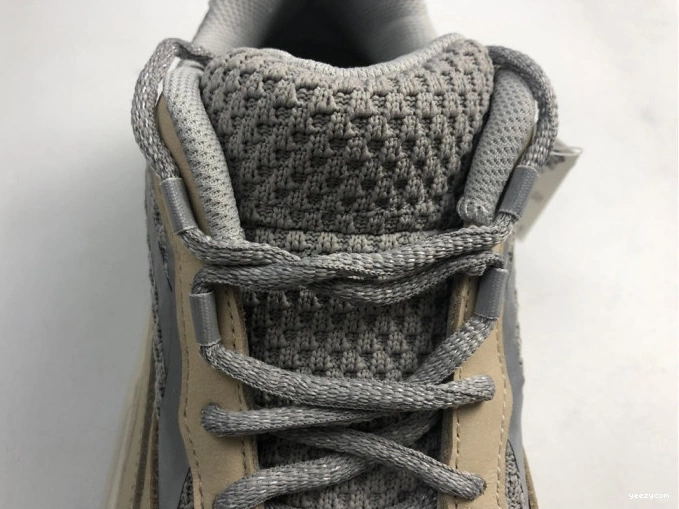 Adidas Boost V2 Cream GY7924 Cream Yeezy 700 0908